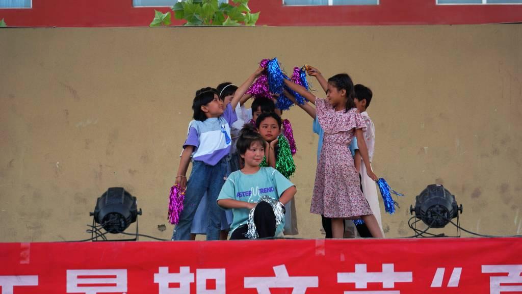 节目：舞蹈《少年》中国青年网通讯员 刘红兵 刘国洋 摄